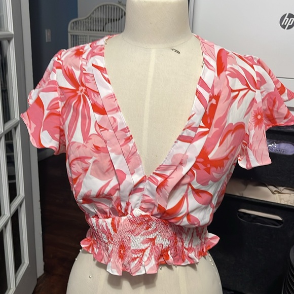 Flower Top - Picture 2 of 2